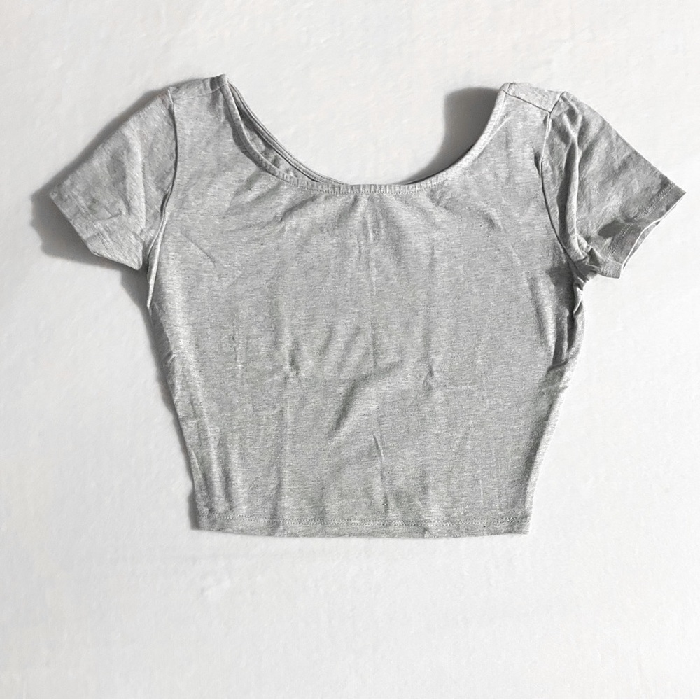 Cropped baby tee